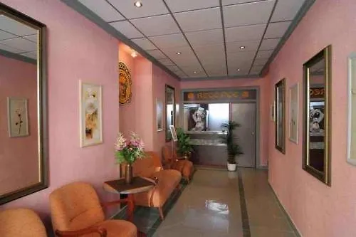 Hotell Goethe 3*