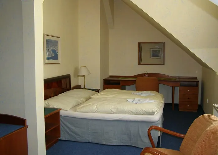 Hotell Goethe 3*